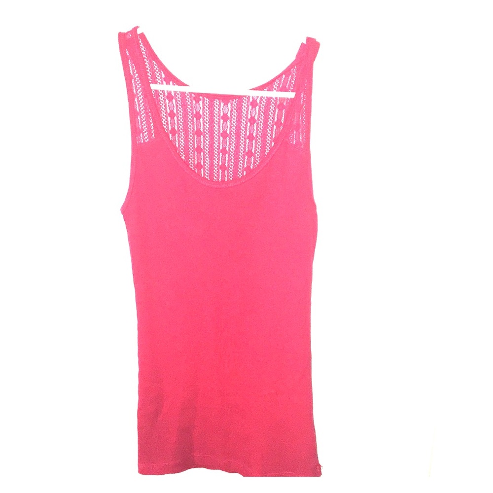 Basic pink tank